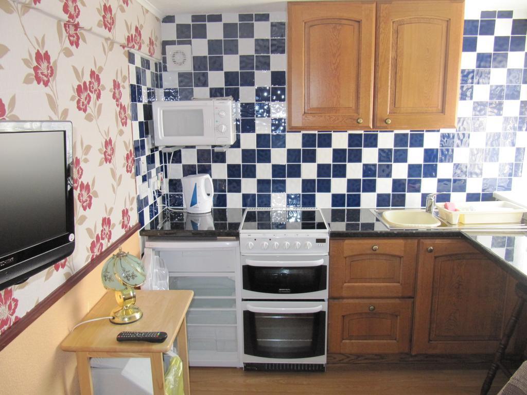 Lindisfarne Holiday Apartments - Families & Couples Only Blackpool Cameră foto